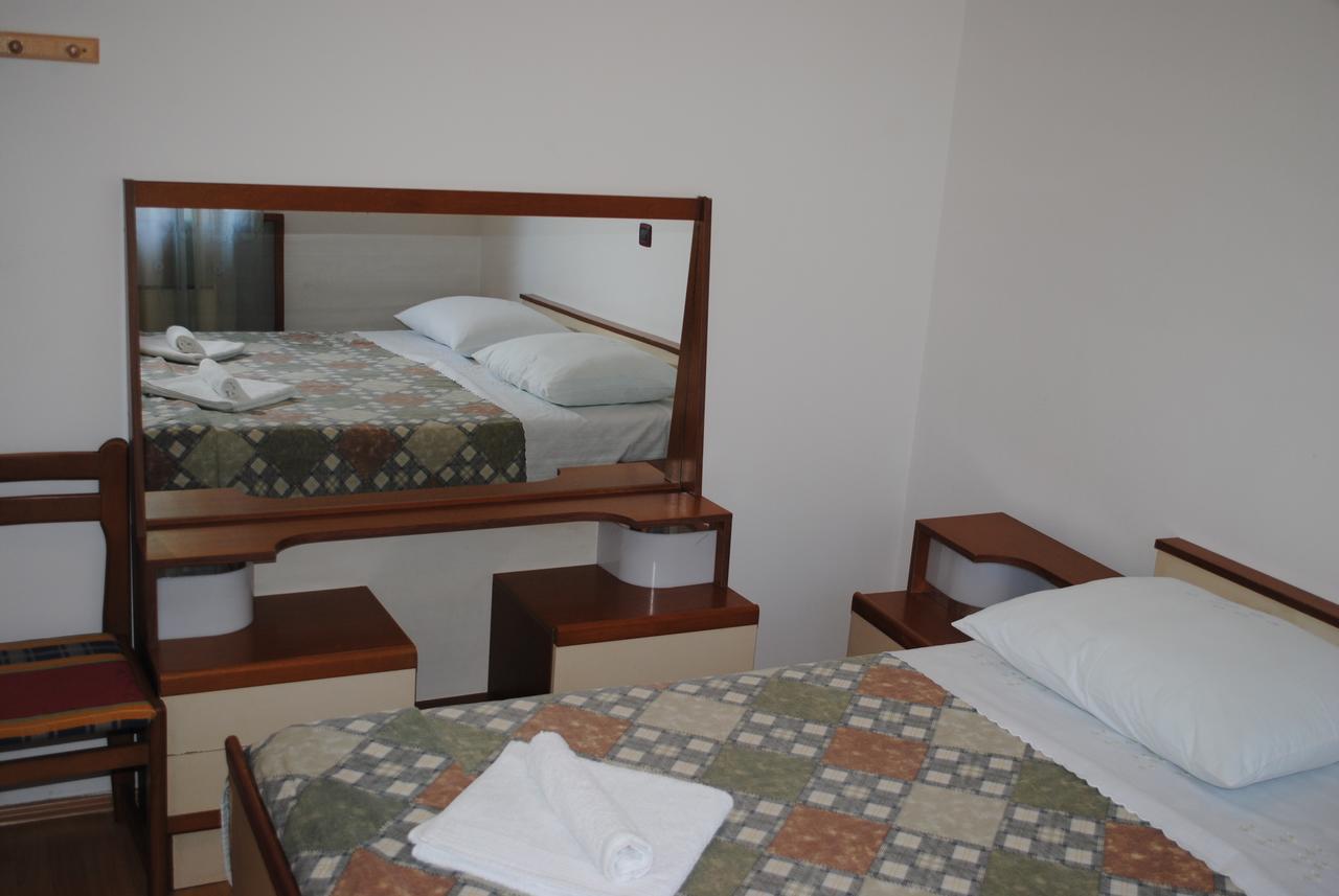 Holiday Home Ana Pula Exterior photo